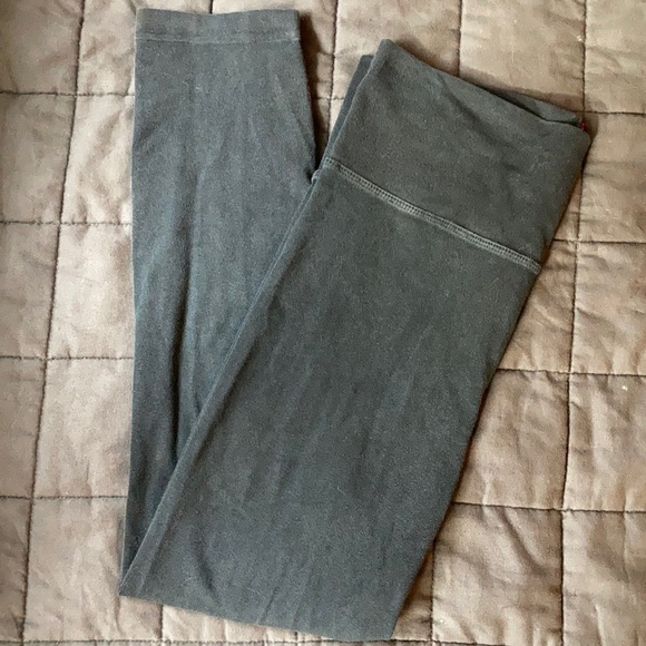 Hard Tail Leggings - Picture 2 of 5